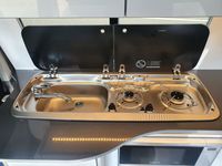 VOLKSWAGEN CAMPERVAN