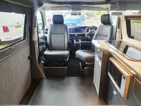 VOLKSWAGEN CAMPERVAN