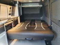 VOLKSWAGEN CAMPERVAN