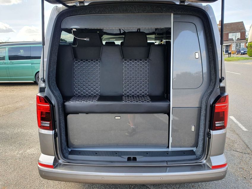 VOLKSWAGEN CAMPERVAN