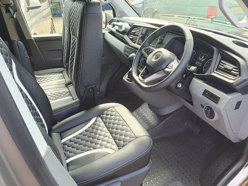 VOLKSWAGEN CAMPERVAN