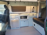 VOLKSWAGEN CAMPERVAN