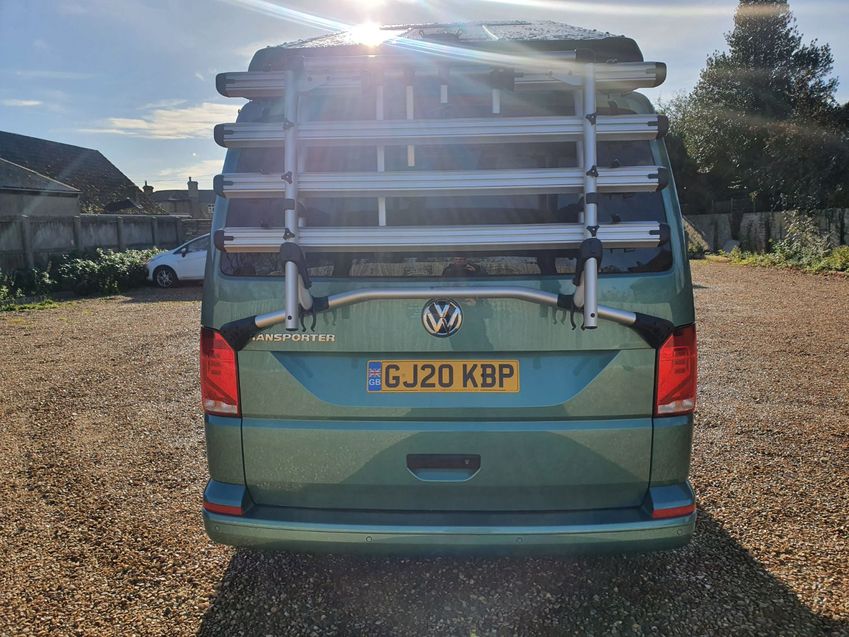 VOLKSWAGEN CAMPERVAN