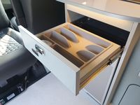 VOLKSWAGEN CAMPERVAN