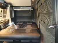 VOLKSWAGEN CAMPERVAN