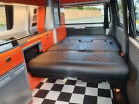 VOLKSWAGEN CAMPERVAN