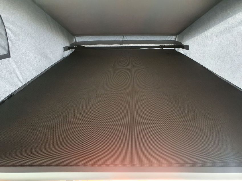 VOLKSWAGEN CAMPERVAN