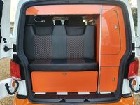 VOLKSWAGEN CAMPERVAN