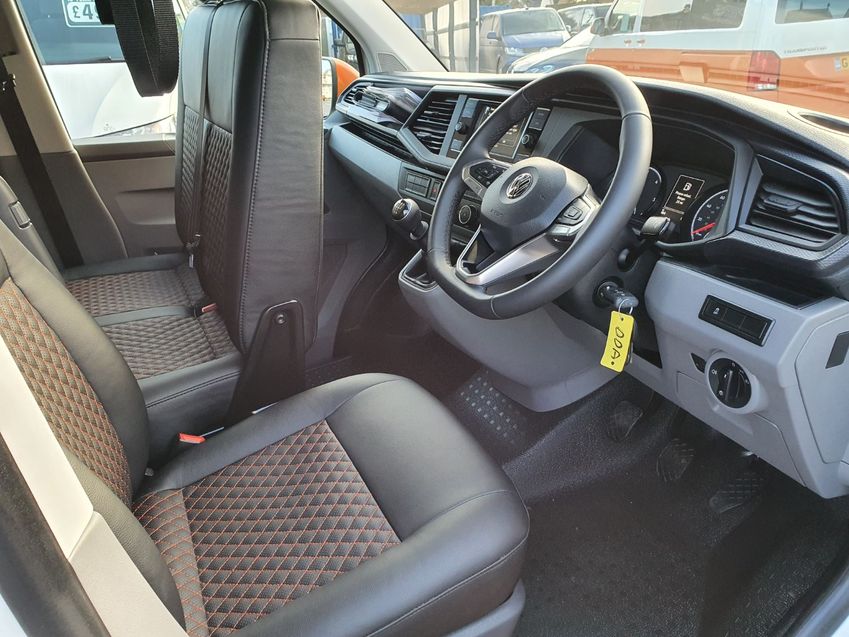 VOLKSWAGEN CAMPERVAN