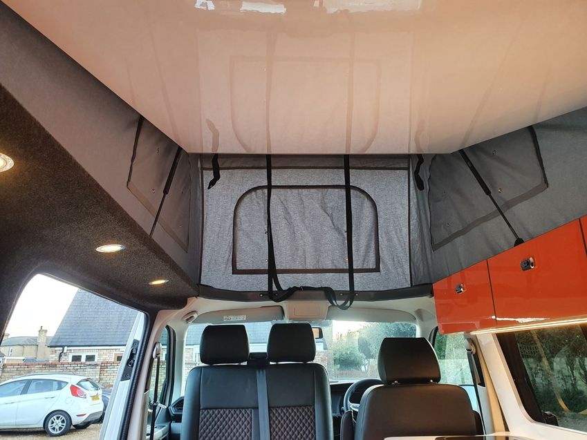 VOLKSWAGEN CAMPERVAN