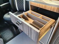 VOLKSWAGEN CAMPERVAN