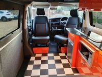 VOLKSWAGEN CAMPERVAN