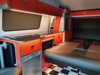 VOLKSWAGEN CAMPERVAN