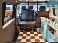 VOLKSWAGEN CAMPERVAN