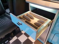 VOLKSWAGEN CAMPERVAN