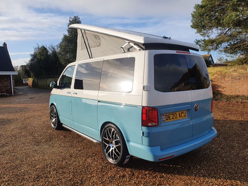 VOLKSWAGEN CAMPERVAN