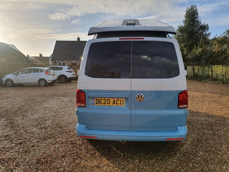 VOLKSWAGEN CAMPERVAN