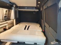 VOLKSWAGEN CAMPERVAN