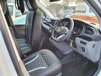 VOLKSWAGEN CAMPERVAN