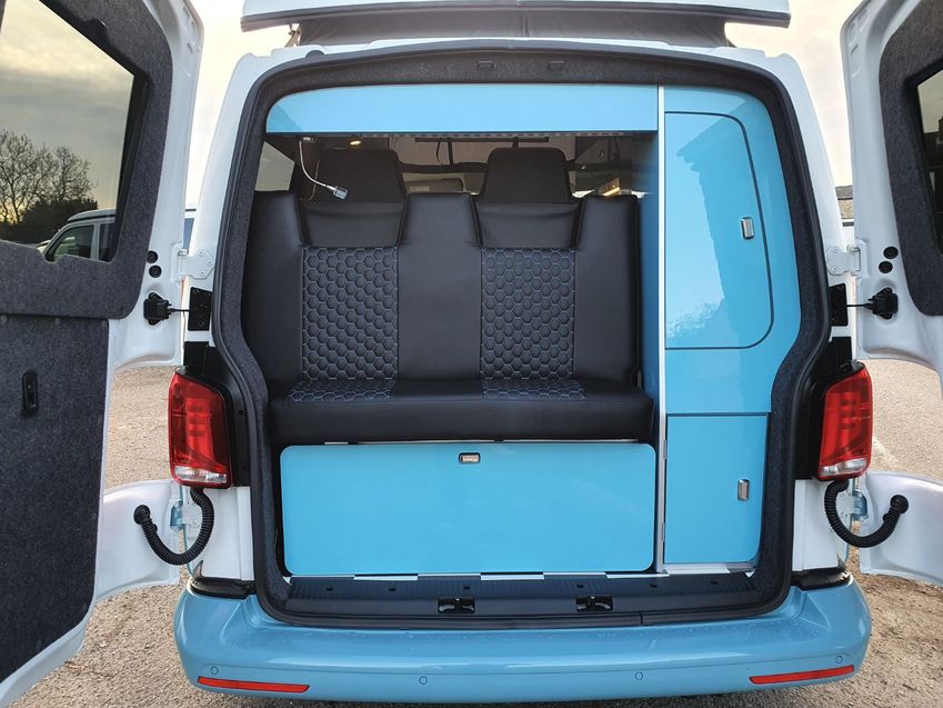 VOLKSWAGEN CAMPERVAN