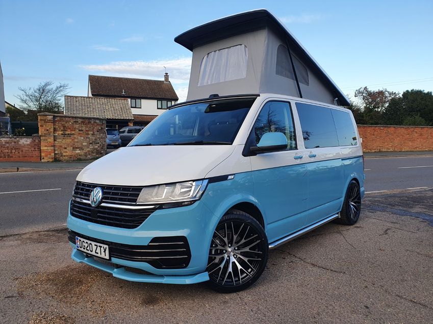 VOLKSWAGEN CAMPERVAN