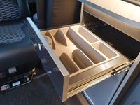 VOLKSWAGEN CAMPERVAN