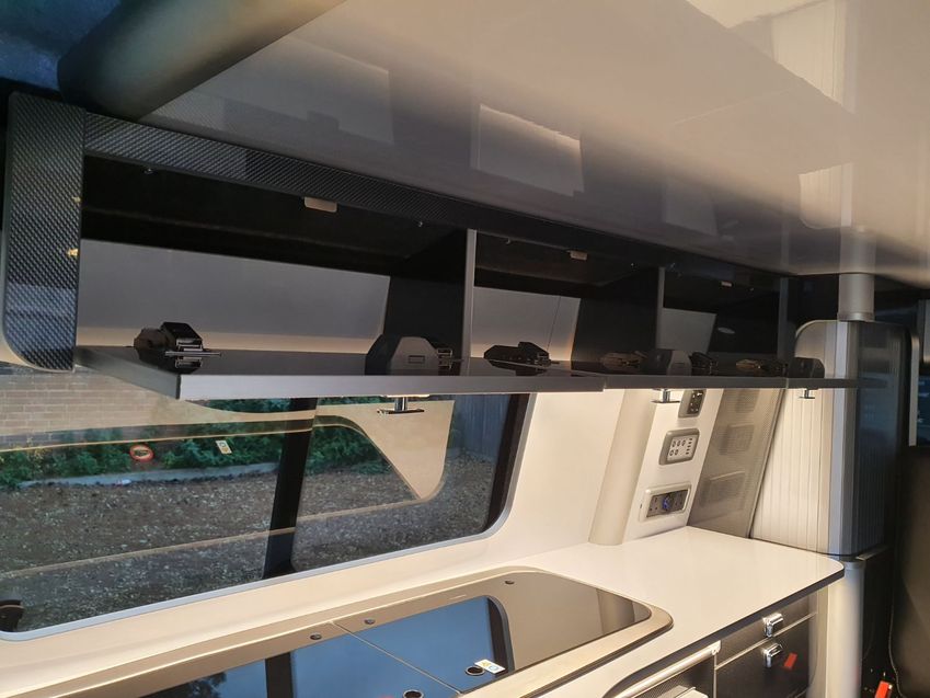 VOLKSWAGEN CAMPERVAN
