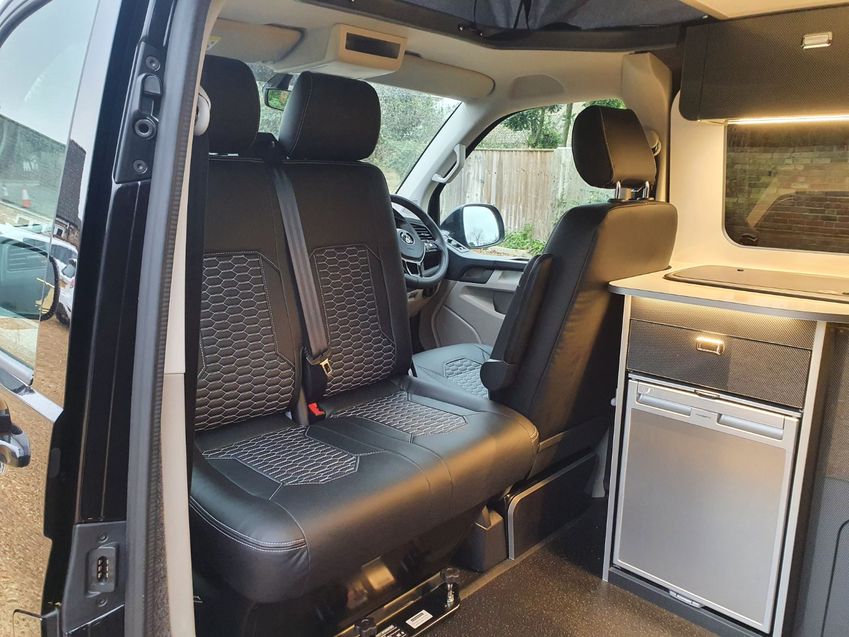 VOLKSWAGEN CAMPERVAN
