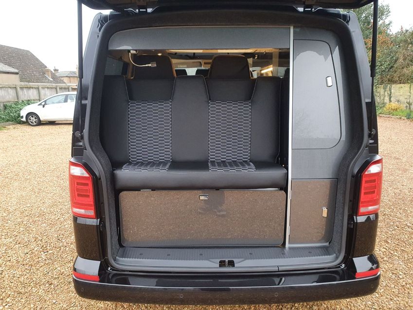 VOLKSWAGEN CAMPERVAN