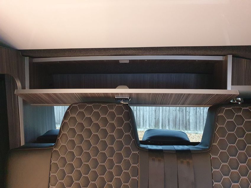 VOLKSWAGEN CAMPERVAN