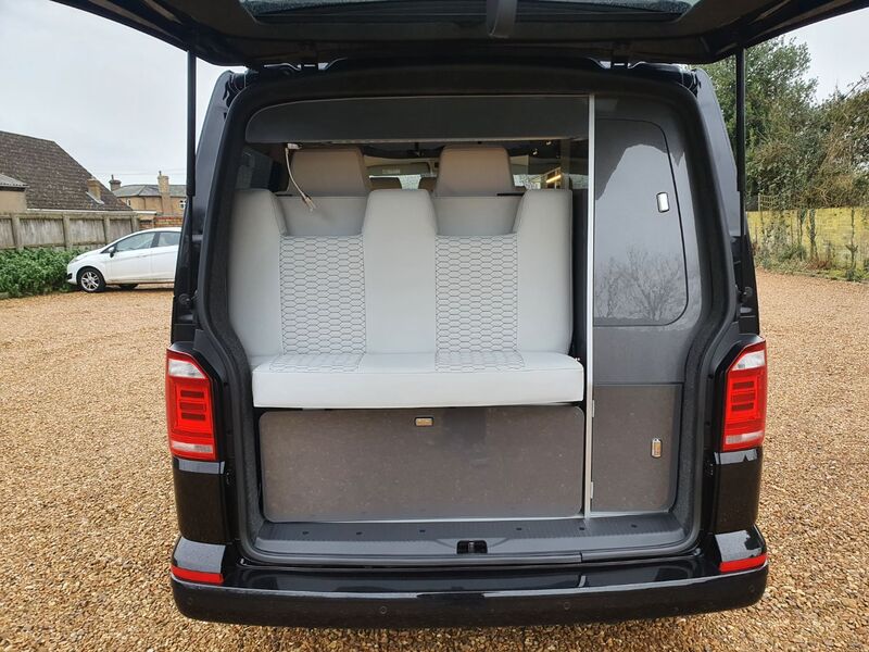 VOLKSWAGEN CAMPERVAN
