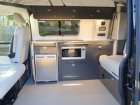 VOLKSWAGEN CAMPERVAN
