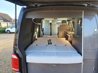VOLKSWAGEN CAMPERVAN