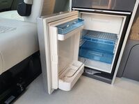 VOLKSWAGEN CAMPERVAN
