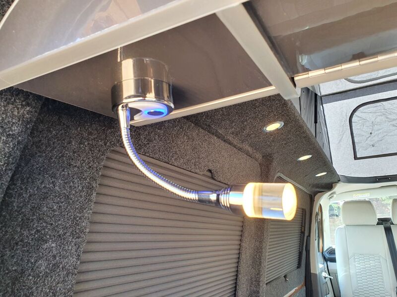VOLKSWAGEN CAMPERVAN