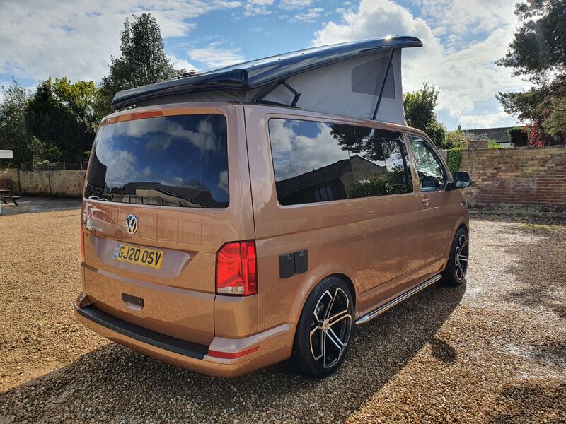 VOLKSWAGEN CAMPERVAN