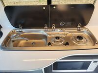 VOLKSWAGEN CAMPERVAN