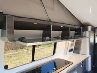 VOLKSWAGEN CAMPERVAN