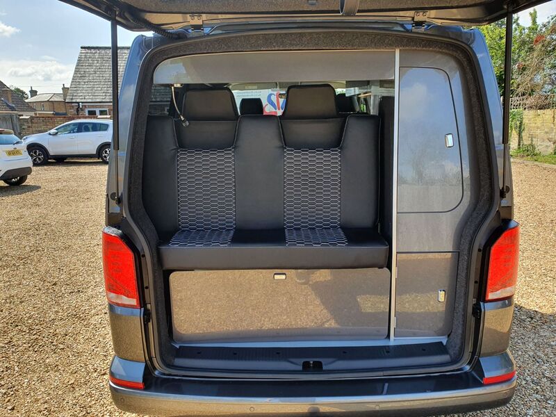 VOLKSWAGEN CAMPERVAN