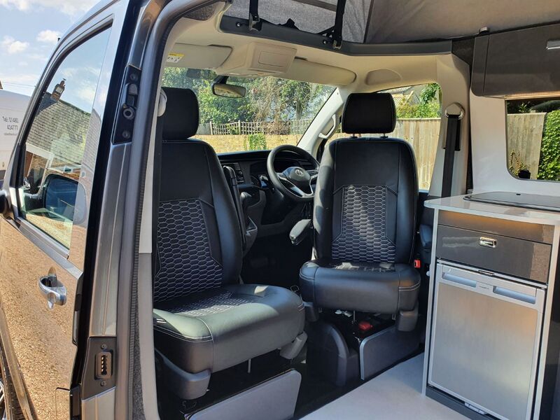 VOLKSWAGEN CAMPERVAN