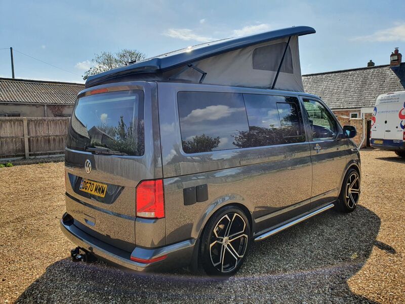 VOLKSWAGEN CAMPERVAN