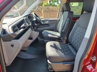 VOLKSWAGEN TRANSPORTER KOMBI