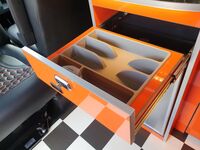 VOLKSWAGEN CAMPERVAN