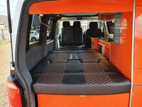 VOLKSWAGEN CAMPERVAN