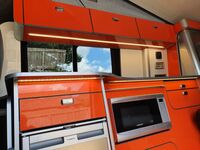 VOLKSWAGEN CAMPERVAN