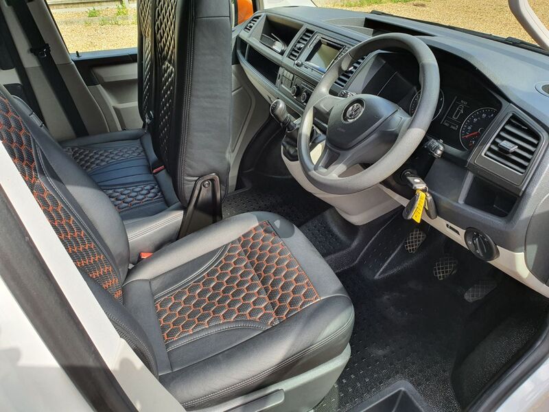 VOLKSWAGEN CAMPERVAN