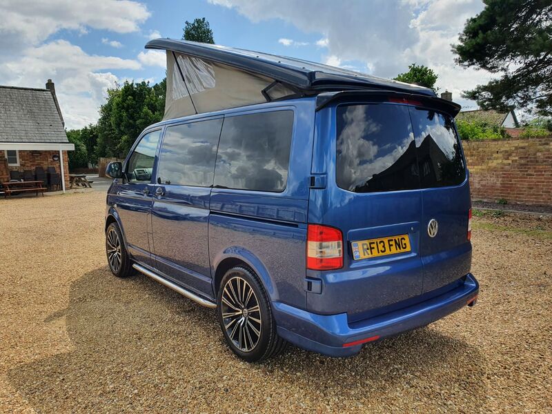 VOLKSWAGEN CAMPERVAN