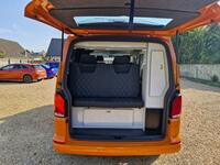 VOLKSWAGEN CAMPERVAN