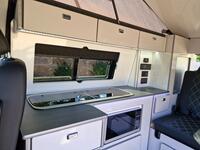 VOLKSWAGEN CAMPERVAN