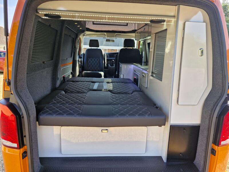VOLKSWAGEN CAMPERVAN